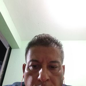 Meet your Posher, Julio